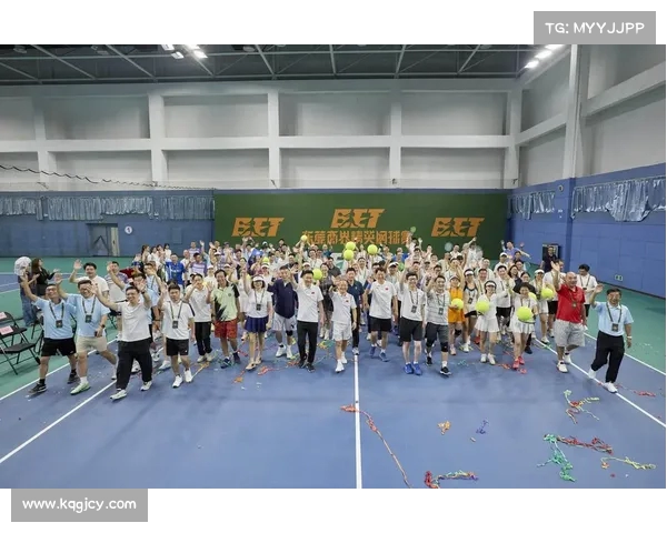 沉浸式体验网球赛场激情感受,领略顶级运动员的精彩对决与独特魅力 沉浸式体验网球赛场激情感受,领略顶级运动员的精彩对决与独特魅力